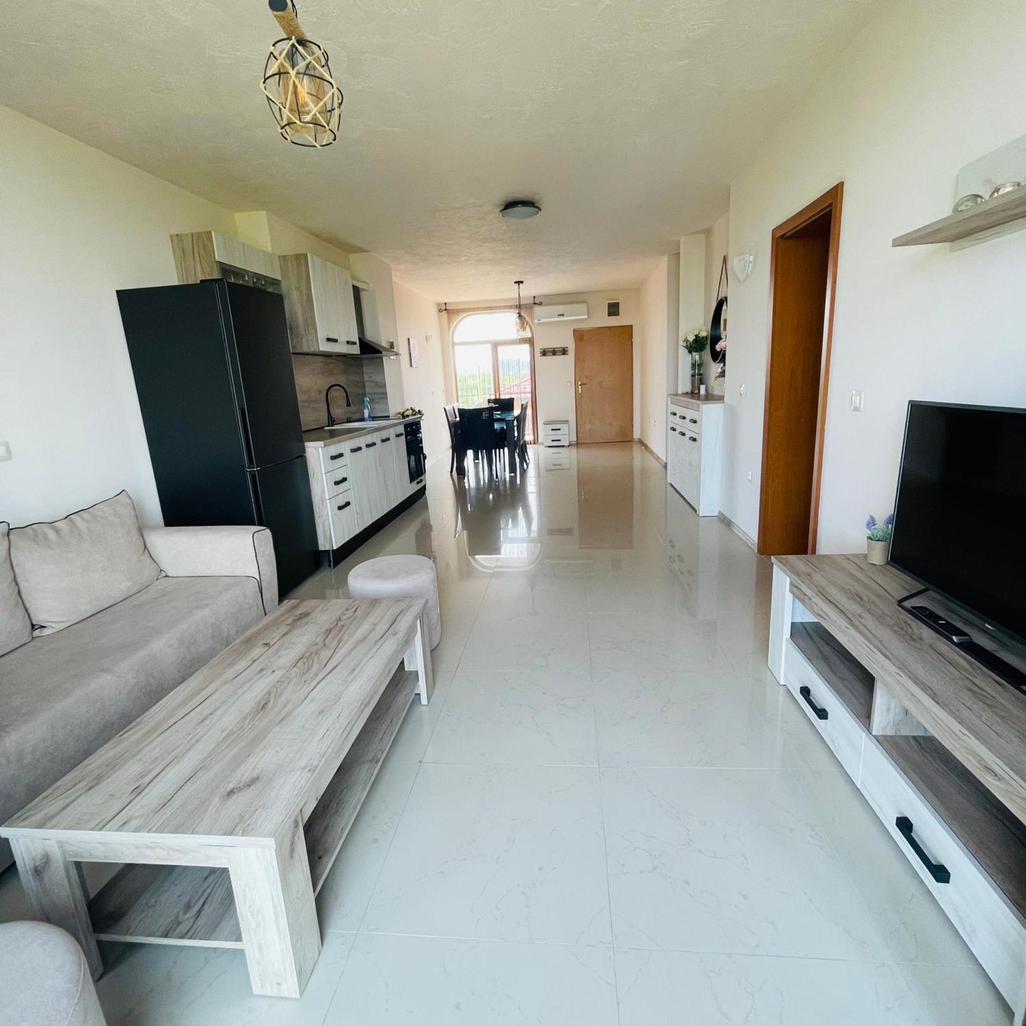 Private Apartment With Sea View Sozopol Esterno foto